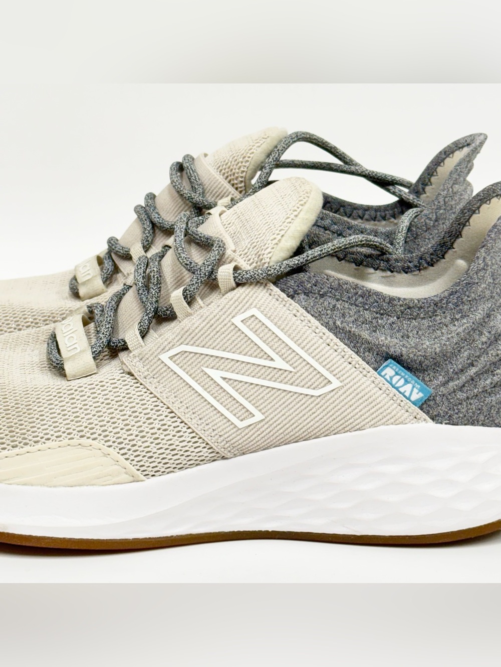 New Balance Women's Fresh Foam ROAV WROAVTG size 7.5 - Preowned, good condition